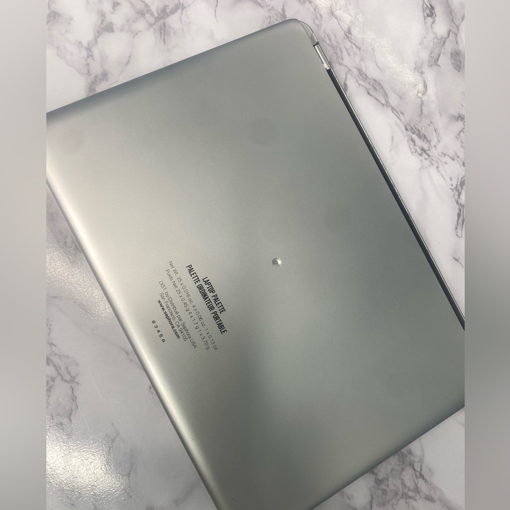 Moschino + Sephora Silver Laptop Eyeshadow Palette - Picture 12 of 12
